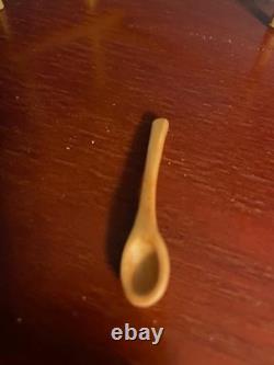 VINTAGE. Franklin Mint AKEMI Princess of the Chrysanthemums WithCOA, GATE & SPOON