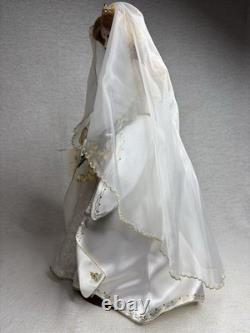 VTG Franklin Mint Porcelain Colleen Irish Bride Doll & Wedding Dress With Stand