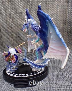 Very Nice Franklin Mint Dragon Spell Miles Pinkney Fine Porcelain Sculpture