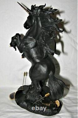 Very Rare Franklin Mint Dark Fury Porcelain Unicorn Figurine By Ruth Thomson