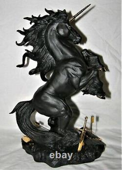 Very Rare Franklin Mint Dark Fury Porcelain Unicorn Figurine By Ruth Thomson