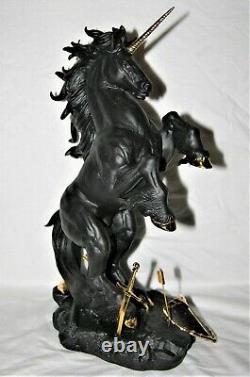 Very Rare Franklin Mint Dark Fury Porcelain Unicorn Figurine By Ruth Thomson