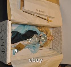 Very Rare Franklin Mint Lady Of the Lake Camelot Porcelain Doll with Sword Boxes