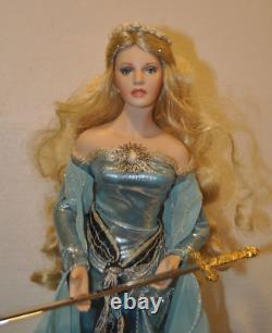 Very Rare Franklin Mint Lady Of the Lake Camelot Porcelain Doll with Sword Boxes