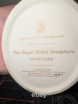 Vintage 1977 Franklin Porcelain Royal Ballet Swan Lake 9.5 See Description