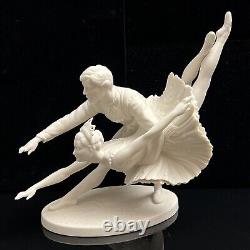 Vintage 1977 Franklin Porcelain The Royal Ballet Sculpture Swan Lake 10x8