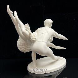 Vintage 1977 Franklin Porcelain The Royal Ballet Sculpture Swan Lake 10x8