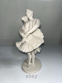 Vintage 1977 Franklin Porcelain The Royal Ballet Sculpture Swan Lake 9.5 Tall