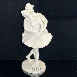 Vintage 1977 Franklin Porcelain The Royal Ballet Sculpture Swan Lake 9.5 Tall