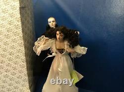 Vintage 1986 Franklin Mint Phantom Of The Opera Porcelain Heirloom Dolls A1532