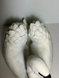 Vintage 1986 The Franklin Mint Royal Swan Bisque Porcelain Swan Sculpture 11 in