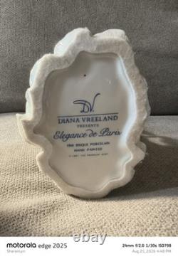 Vintage 1987 Franklin Mint Élégance de Paris Porcelain Figurine