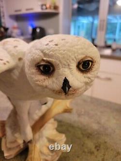 Vintage 1989 Beautiful Lifelike Porcelain SNOWY OWL Figurine Franklin Mint 8.75