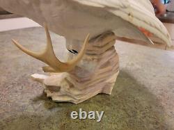 Vintage 1989 Beautiful Lifelike Porcelain SNOWY OWL Figurine Franklin Mint 8.75