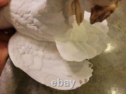 Vintage 1989 Beautiful Lifelike Porcelain SNOWY OWL Figurine Franklin Mint 8.75