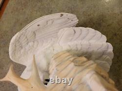 Vintage 1989 Beautiful Lifelike Porcelain SNOWY OWL Figurine Franklin Mint 8.75