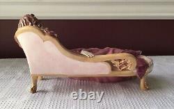 Vintage 1989 Franklin Mint Fine Porcelain Sleeping Beauty Figurine