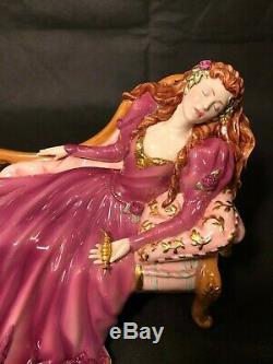 Vintage 1989 Sleeping Beauty Franklin Mint Disney Porcelain Figurine Gerda Neuba