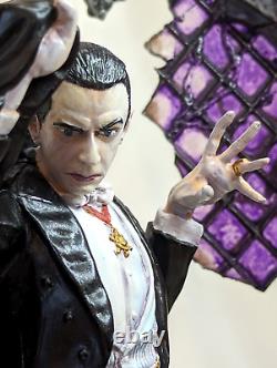 Vintage FRANKLIN MINT The CURSE Of DRACULA SCULPTURE BY MIKE HILL BELA LUGOSI