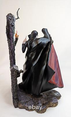 Vintage FRANKLIN MINT The CURSE Of DRACULA SCULPTURE BY MIKE HILL BELA LUGOSI