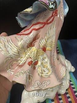 Vintage Fine Porcelain Figurine Hand Decorated Maku -Caroline Young A2360 Lim Ed