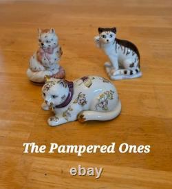 Vintage Franklin Mint Curio Cabinet Cats Collection (Lot of 16)