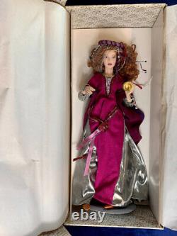 Vintage Franklin Mint Doll Morgan Le Fay Queen Red Head Curls Heirloom COA Box