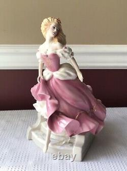 Vintage Franklin Mint Fine Porcelain Cinderella Figurine