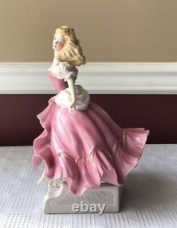 Vintage Franklin Mint Fine Porcelain Cinderella Figurine