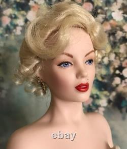 Vintage Franklin Mint Marilyn Monroe Doll