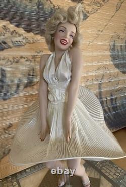 Vintage Franklin Mint Marylin Monroe Porcelain Doll Seven Year Itch With Box