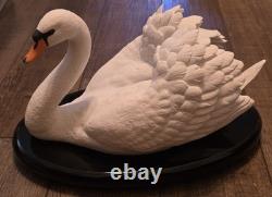 Vintage Franklin Mint The Royal Swan Sculpture 1986 Ronald Van Ruyckevelt