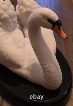 Vintage Franklin Mint The Royal Swan Sculpture 1986 Ronald Van Ruyckevelt
