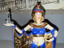 Vtg EGYPTIAN QUEEN (Power) Porcelain Figurine by FRANKLIN MINT- 11-No Box -EUC
