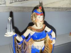 Vtg EGYPTIAN QUEEN (Power) Porcelain Figurine by FRANKLIN MINT- 11-No Box -EUC