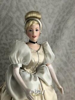 Walt Disney Cinderella & Prince Charming Porcelain Dolls? Franklin Mint Heirloom