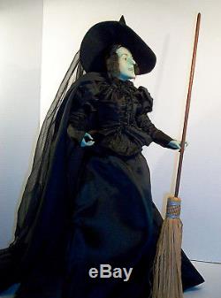 Wicked Witch of the West Doll Franklin Mint porcelain Wizard of Oz Collection