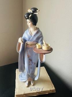 Yoshiko Manabu Saito The Franklin Mint Fine Porcelain Figure Pre-owned READ